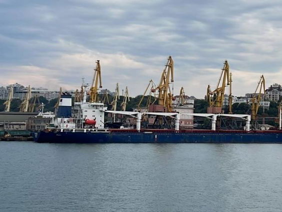 Eerste graanschip vertrokken uit Oekraïne