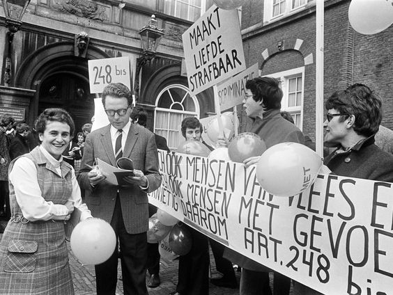 Hoe homoseksualiteit niet meer als psychiatrische aandoening werd beschouwd