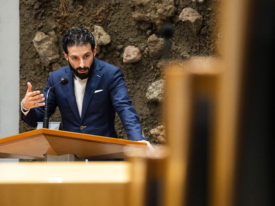 Zwaar beveiligd VVD-Kamerlid Ellian: 'Ik snak soms naar buitenlucht'