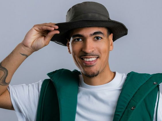 Natuur-influencer Wildebras vertelt hoe hij met dieren omgaat tijdens het filmen