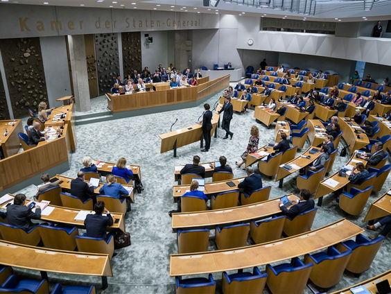 Stand.nl: De omgangsvormen in de Tweede Kamer zijn nog steeds beneden alle peil