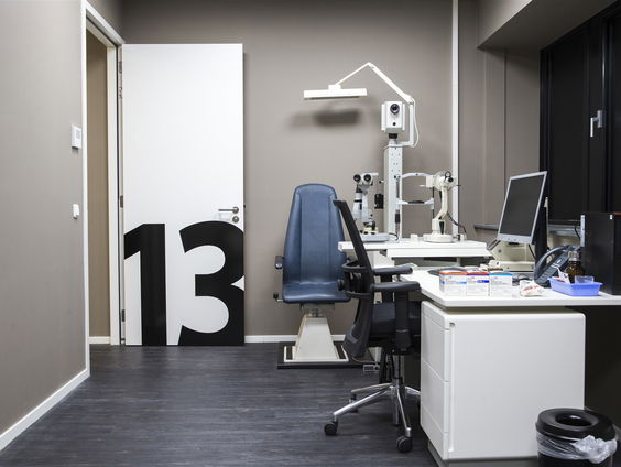 Waarom de borrel in de zorg van groot belang is