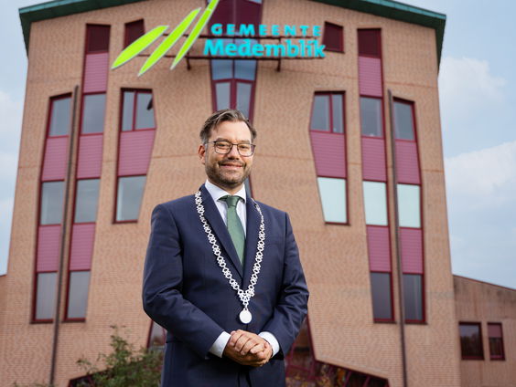 Burgemeester Pijl (gemeente Medemblik) in 'De Verhoorwagen'