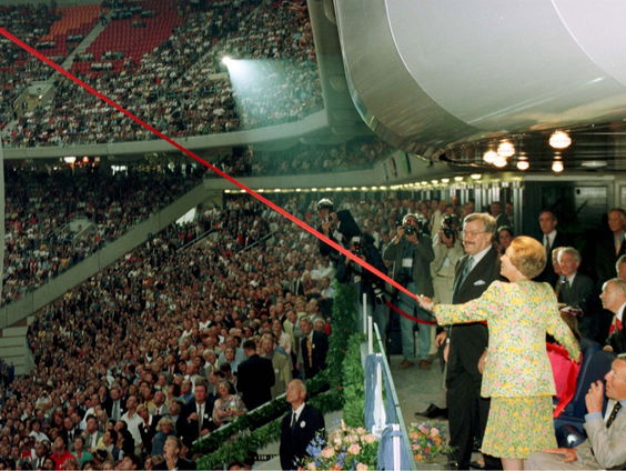 Vandaag in 1996: Opening van de Amsterdam ArenA