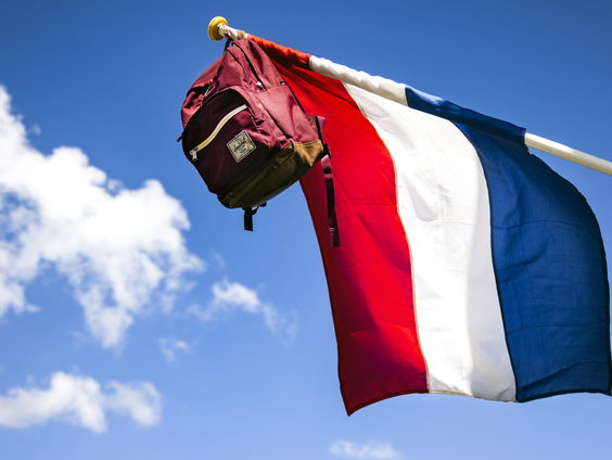 Met vlag en wimpel: vandaag horen 137.000 leerlingen of ze geslaagd zijn