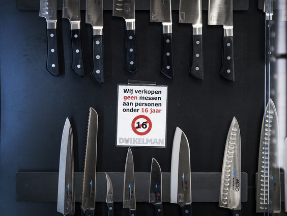 NFI start messendatabank om steekpartijen beter te onderzoeken