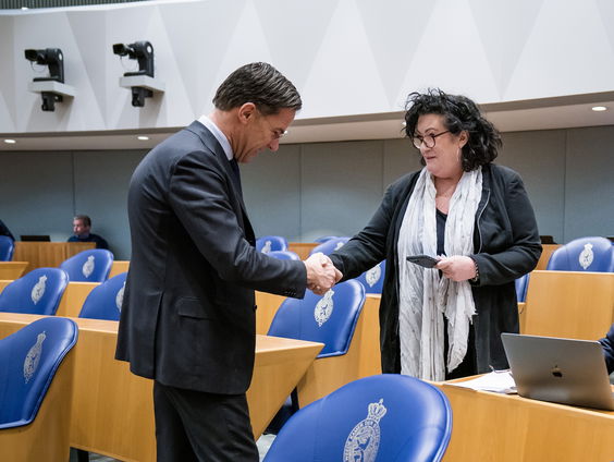 De Spindoctors - Seizoen 4, Aflevering 1