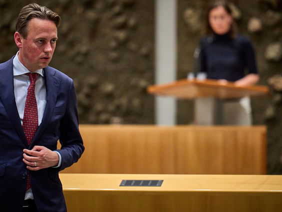 Sven Op 1 - Henk Nijboer (PvdA) sluit terugkeer als bewindspersoon niet uit