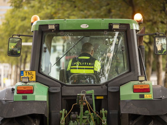 Politie over protesterende boeren in Den Haag