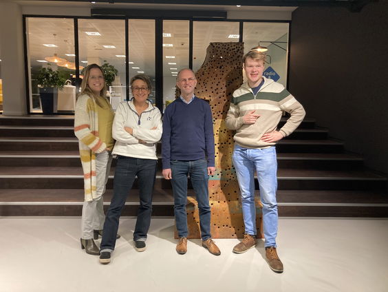 Maarten Wisse en Anne Christine Girardot over het toneelstuk Lang Zal Hij Leven