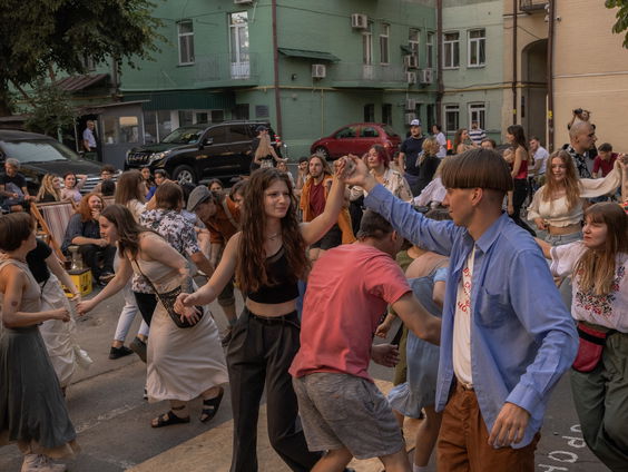 Journalist Michiel maakt de oorlog in Oekraïne van dichtbij mee