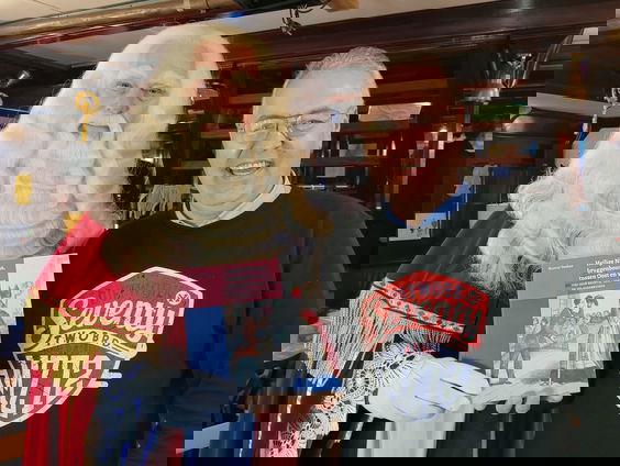 De grootste Sinterklaas-groupie van Nederland woont in Heythuysen: pastoor Marcus Vankan