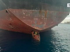 5v12: 11 dagen op een scheepsroer