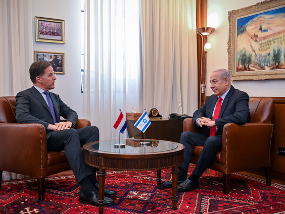 Waarom is Rutte zowel in Israël als in Egypte?