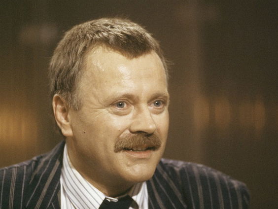 De Taalschat: 't Kon Minder - Willem Wilmink gedundrukt