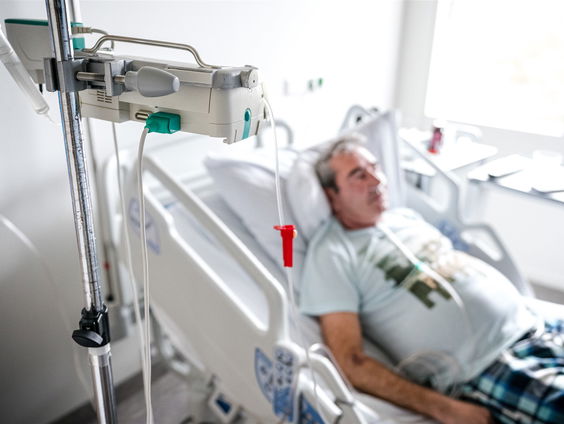 Huisvriend Rob van Hattum over alarmgeluiden op de intensive care