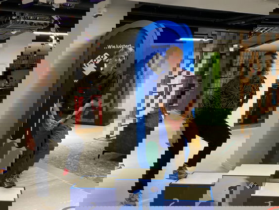 We richten de spotlight op het politieke krachtenveld àchter de Olympische Spelen