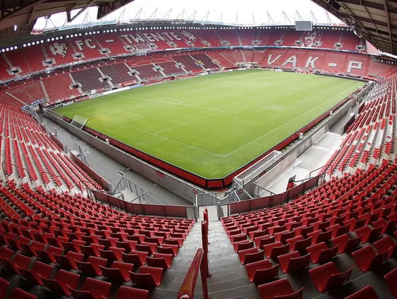 Waarom de Grolsch Veste het mooiste stadion van Nederland is?