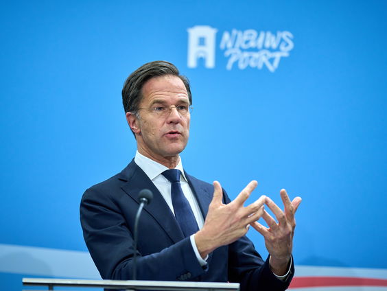 Opmerkelijke uitspraak Rutte over geld Poetin: ‘Geen onhandigheid’