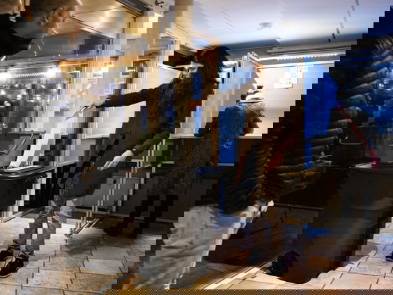 Joost Sneller (D66) over geld doneren bij het stemmen