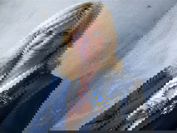 Claudia de Breij over lintje en documentaire 'Hier zijn wij'