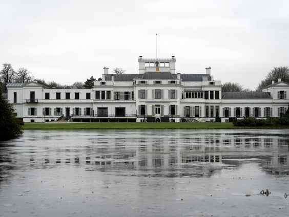 Kan Paleis Soestdijk behouden blijven?