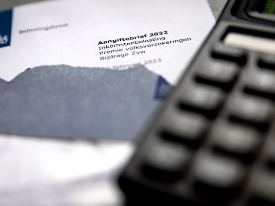 Geen moeilijke woorden meer in de brieven van de Belastingdienst