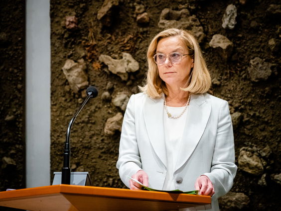 Nieuwsforum met Frank Bosman, Maarten van Rossem en Julia Wouters