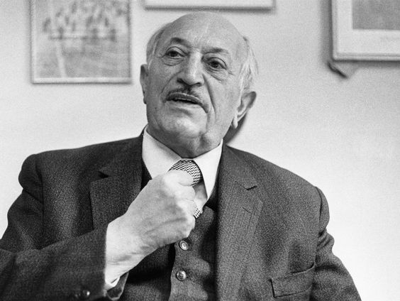 ‘Nazi-jager’ Simon Wiesenthal overleed vandaag in 2005: wie was hij?