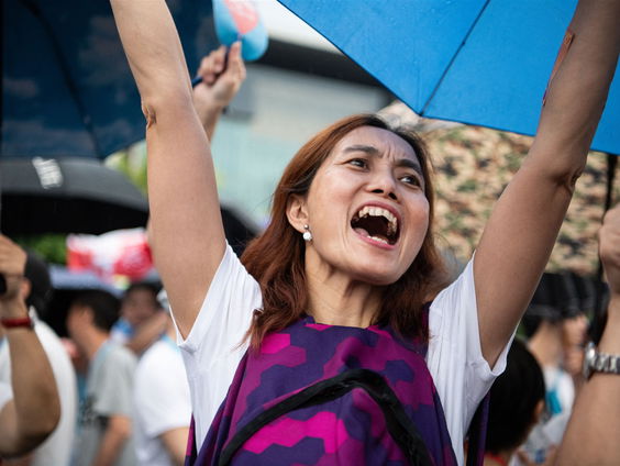 Polarisatie; gaat de geest nog terug in de fles?