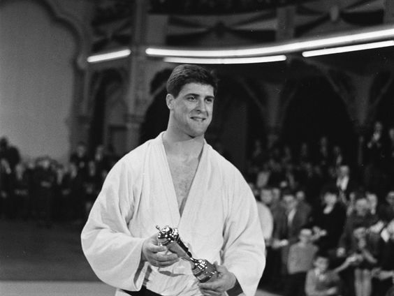Terug naar Toen: Anton Geesink wereldkampioen judo