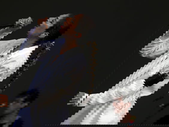 De rijzende ster van de muziekindustrie: Caroline Polachek