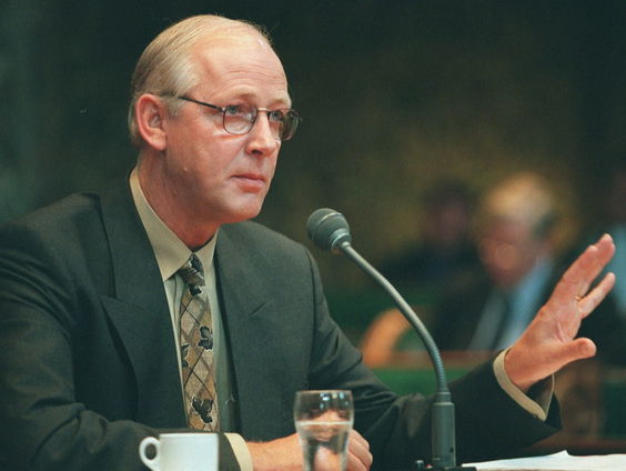 Terug naar Toen: Rapport IRT-affaire gepubliceerd