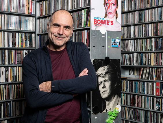 Leo Blokhuis brengt in Het Concertgebouw een ode aan het jaar 1972