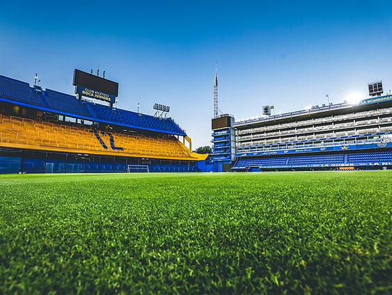 Talenten van AZ maken zich klaar voor heksenketel in Buenos Aires: 'Ga vooral genieten'