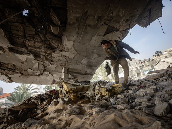 Moet Nederland de steun aan VN-hulporganisatie UNRWA in Gaza stopzetten?