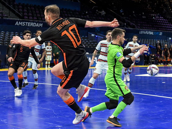 Hoe gaat Mohamed Attaibi zaalvoetbal op de kaart zetten in Nederland?