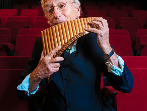 Kunststof - Karel de Rooij, kleinkunstenaar