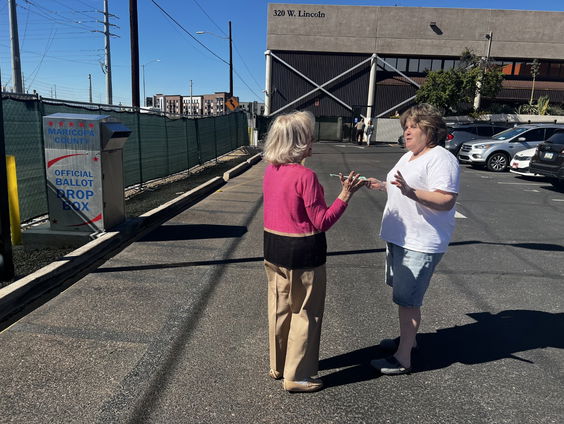 Amerikanen tonen argwaan bij stembussen