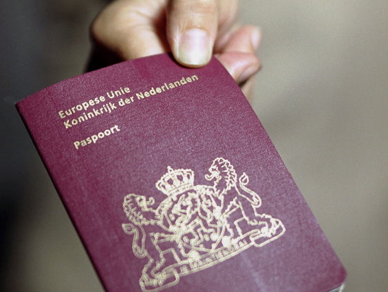 De jarenlange strijd van Yosef voor een Nederlands paspoort