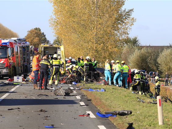 Stand.nl: Het hoge aantal verkeersdoden vraagt om radicale maatregelen