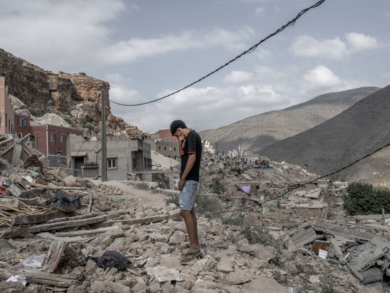 Stichting Signi Zoekhonden vertrekt naar het aardbevingsgebied in Marokko