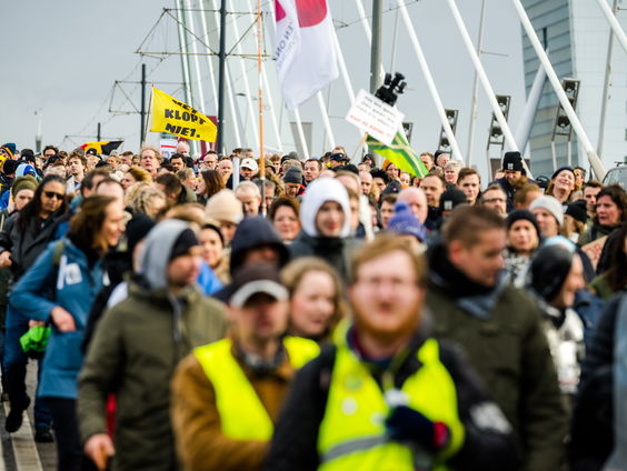 Overheid moet beter luisteren naar coronasceptici