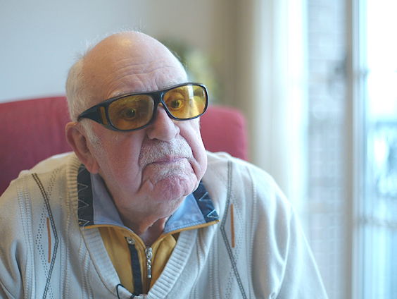 Zelfstandig wonen maakt ouderen kwetsbaarder voor financieel misbruik