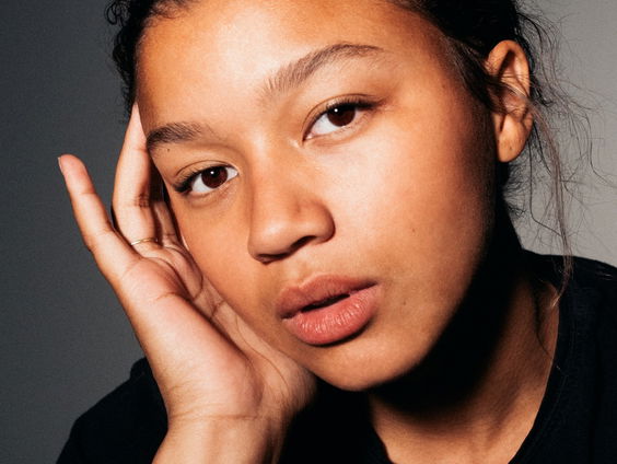 Jongstof - Zoë Love Smith, actrice