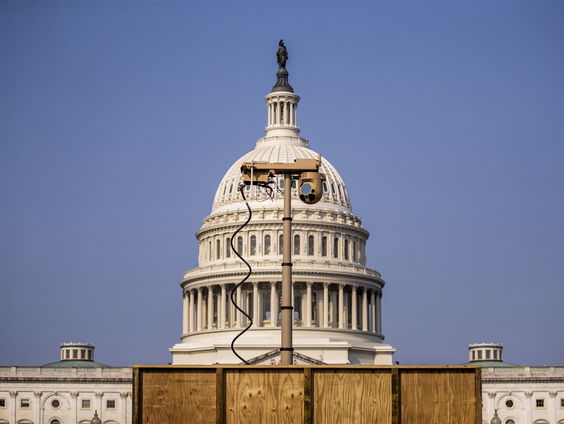 De Amerikaanse justitie richt vizier op grote jongens