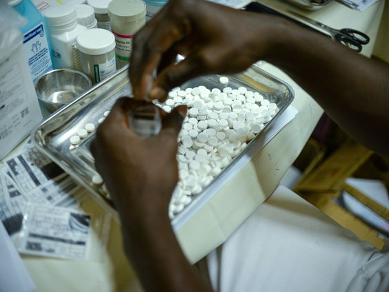 Bestaand HIV medicijn blijkt in lagere dosis ook geschikt voor kinderen