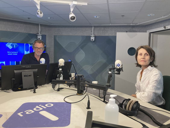 Bureau Buitenland- Verre Geluiden #15: Sana Valiulina