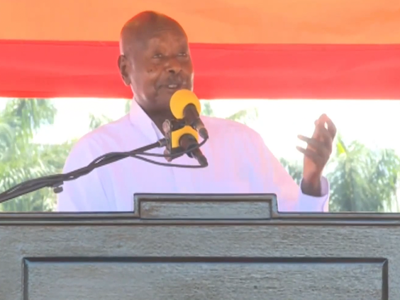 Buitenland Uitgelicht - Oeganda met Aida Grovestins