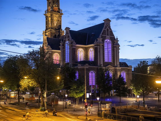 Stand.nl: Het wordt hoog tijd dat de kerk inclusiever wordt
